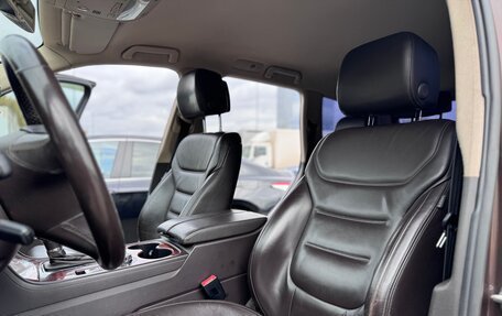 Volkswagen Touareg III, 2011 год, 1 860 000 рублей, 14 фотография