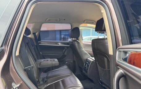 Volkswagen Touareg III, 2011 год, 1 860 000 рублей, 23 фотография