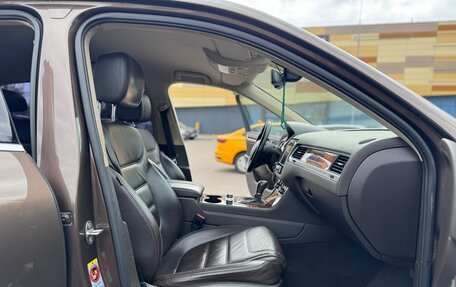 Volkswagen Touareg III, 2011 год, 1 860 000 рублей, 9 фотография