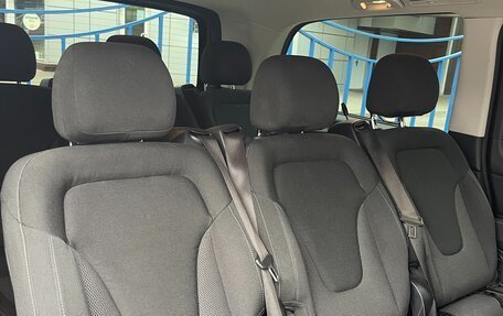 Mercedes-Benz V-Класс, 2017 год, 4 500 000 рублей, 8 фотография