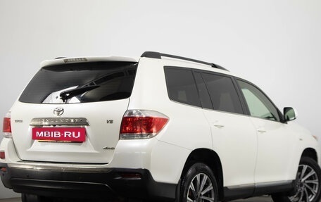 Toyota Highlander III, 2012 год, 2 199 000 рублей, 4 фотография