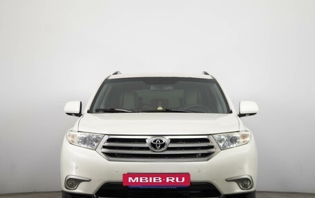 Toyota Highlander III, 2012 год, 2 199 000 рублей, 2 фотография