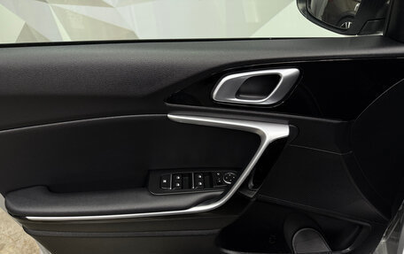 KIA cee'd III, 2021 год, 1 900 000 рублей, 9 фотография