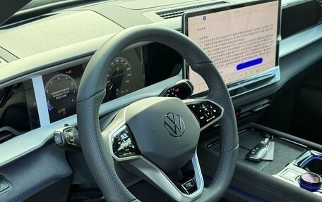 Volkswagen Teramont, 2025 год, 6 257 000 рублей, 15 фотография