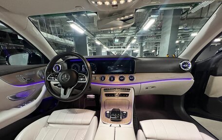 Mercedes-Benz E-Класс, 2019 год, 4 680 000 рублей, 6 фотография