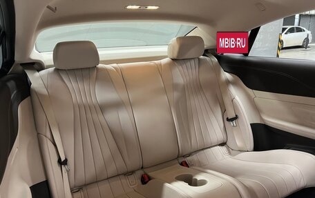 Mercedes-Benz E-Класс, 2019 год, 4 680 000 рублей, 7 фотография
