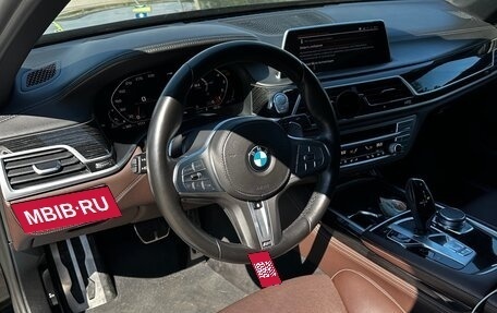 BMW 7 серия, 2019 год, 5 950 000 рублей, 12 фотография