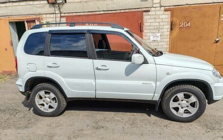 Chevrolet Niva I рестайлинг, 2011 год, 500 000 рублей, 5 фотография