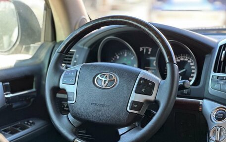 Toyota Land Cruiser 200, 2014 год, 3 535 000 рублей, 20 фотография