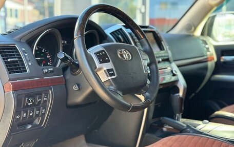 Toyota Land Cruiser 200, 2014 год, 3 535 000 рублей, 24 фотография
