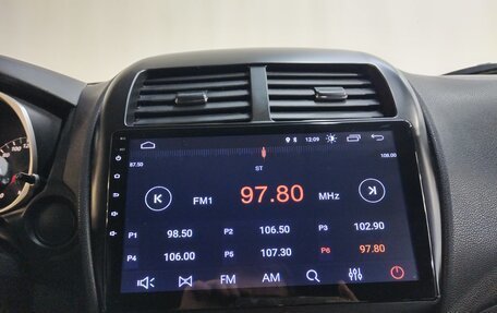 Mitsubishi ASX I рестайлинг, 2010 год, 690 000 рублей, 11 фотография