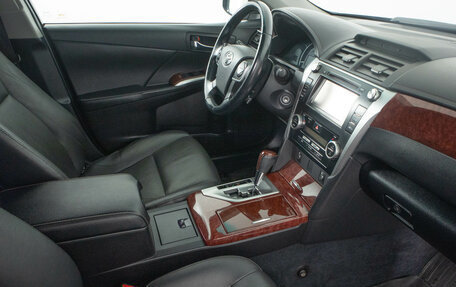 Toyota Camry, 2013 год, 1 499 000 рублей, 13 фотография