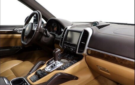 Porsche Cayenne III, 2013 год, 2 250 000 рублей, 10 фотография