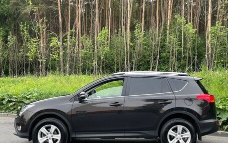 Toyota RAV4, 2014 год, 1 750 000 рублей, 2 фотография