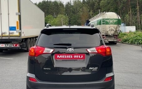 Toyota RAV4, 2014 год, 1 750 000 рублей, 4 фотография