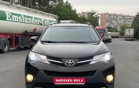 Toyota RAV4, 2014 год, 1 750 000 рублей, 10 фотография