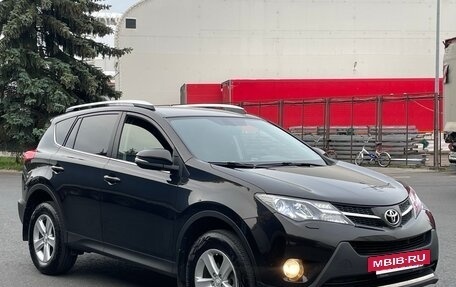 Toyota RAV4, 2014 год, 1 750 000 рублей, 6 фотография