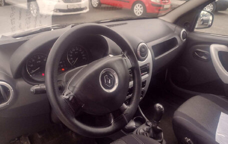Renault Logan I, 2014 год, 150 000 рублей, 2 фотография