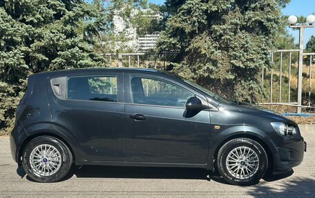 Chevrolet Aveo III, 2012 год, 700 000 рублей, 2 фотография