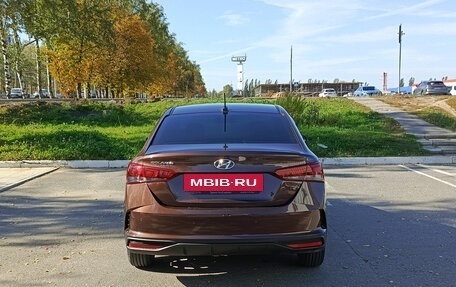 Hyundai Solaris II рестайлинг, 2022 год, 1 751 000 рублей, 7 фотография