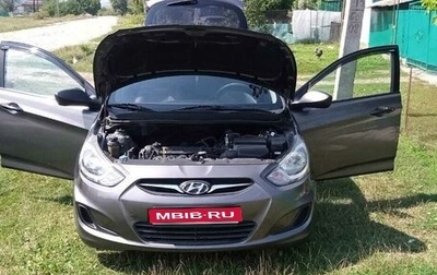 Hyundai Solaris II рестайлинг, 2014 год, 950 000 рублей, 1 фотография