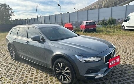 Volvo V90 II, 2021 год, 3 970 000 рублей, 1 фотография