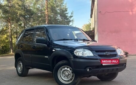 Chevrolet Niva I рестайлинг, 2015 год, 655 000 рублей, 2 фотография