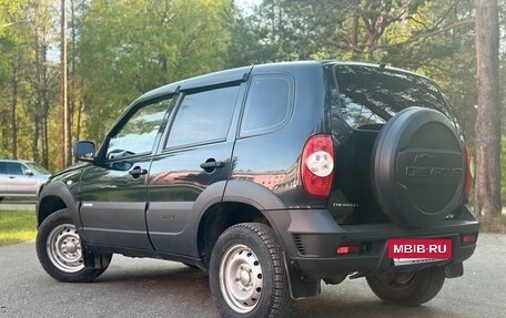 Chevrolet Niva I рестайлинг, 2015 год, 655 000 рублей, 6 фотография