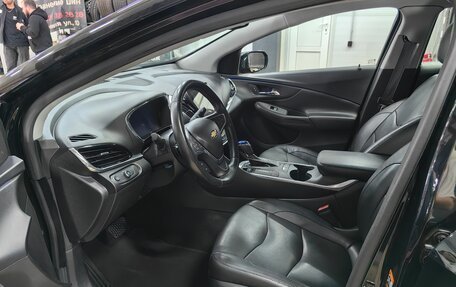 Chevrolet Volt II, 2016 год, 2 000 000 рублей, 14 фотография