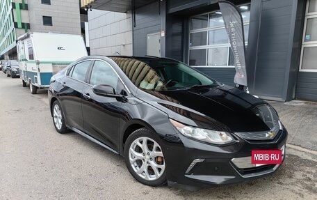 Chevrolet Volt II, 2016 год, 2 000 000 рублей, 21 фотография