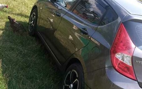 Hyundai Solaris II рестайлинг, 2014 год, 950 000 рублей, 24 фотография