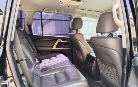Toyota Land Cruiser 200, 2010 год, 3 362 229 рублей, 13 фотография