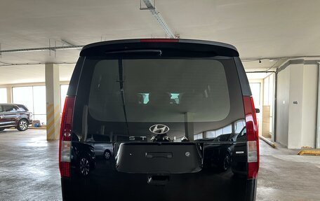 Hyundai Staria, 2023 год, 5 555 555 рублей, 8 фотография