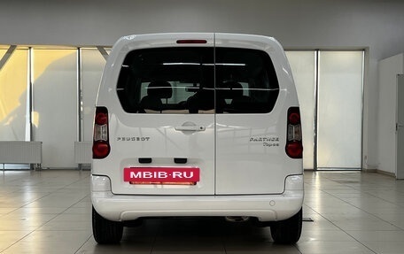 Peugeot Partner II рестайлинг 2, 2012 год, 959 000 рублей, 6 фотография
