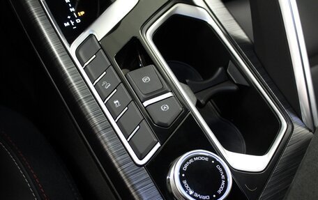 Geely Tugella FY11, 2023 год, 2 990 000 рублей, 14 фотография