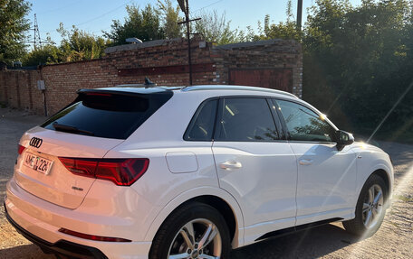 Audi Q3, 2020 год, 2 999 999 рублей, 18 фотография