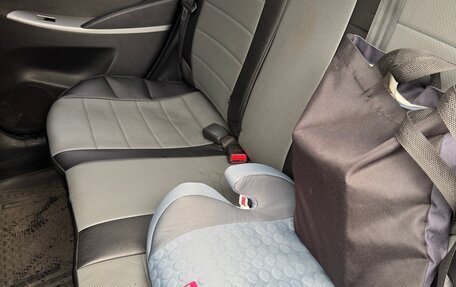 Hyundai Solaris II рестайлинг, 2011 год, 750 000 рублей, 6 фотография