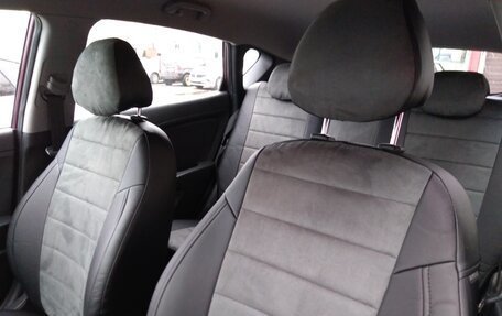 Hyundai Solaris II рестайлинг, 2012 год, 800 000 рублей, 6 фотография