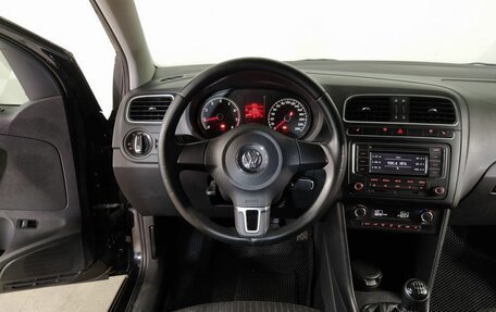 Volkswagen Polo VI (EU Market), 2013 год, 589 000 рублей, 13 фотография