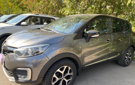 Renault Kaptur I рестайлинг, 2017 год, 1 250 000 рублей, 11 фотография