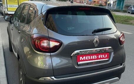 Renault Kaptur I рестайлинг, 2017 год, 1 250 000 рублей, 2 фотография