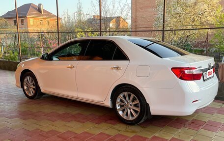 Toyota Camry, 2013 год, 2 030 000 рублей, 8 фотография