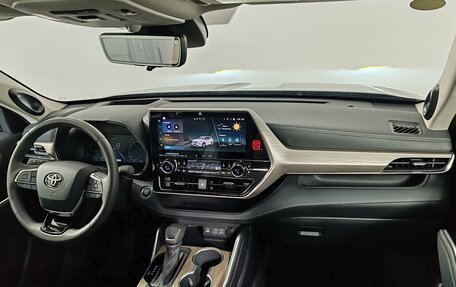 Toyota Highlander, 2025 год, 6 380 000 рублей, 11 фотография