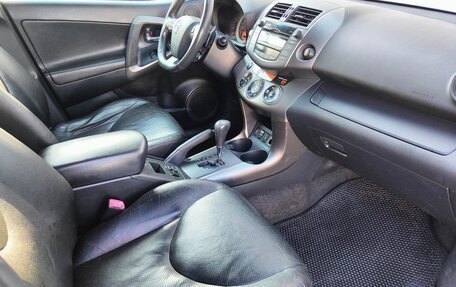 Toyota RAV4, 2011 год, 1 270 000 рублей, 9 фотография