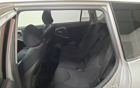 Toyota RAV4, 2006 год, 796 000 рублей, 14 фотография