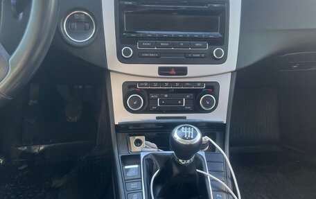 Volkswagen Passat B7, 2011 год, 750 000 рублей, 8 фотография