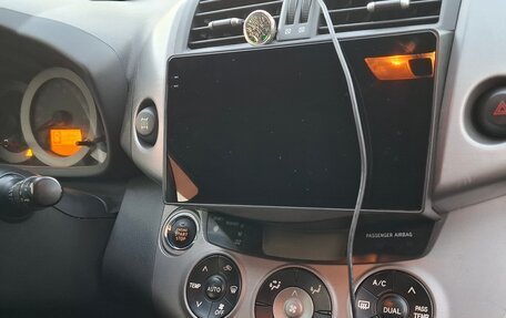 Toyota RAV4, 2007 год, 1 100 000 рублей, 14 фотография