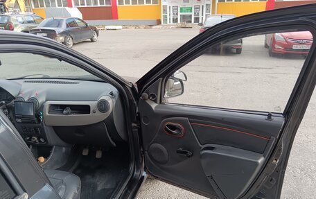 Renault Logan I, 2011 год, 275 000 рублей, 11 фотография