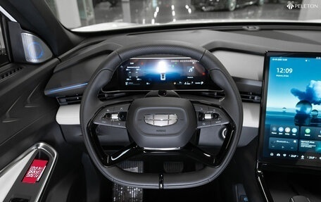 Geely Atlas, 2023 год, 2 800 000 рублей, 11 фотография