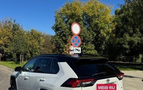 Toyota RAV4, 2020 год, 3 500 500 рублей, 6 фотография